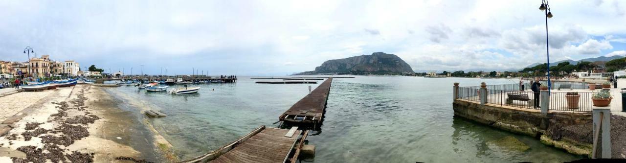 Seiundici Mondello Home Εξωτερικό φωτογραφία